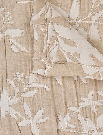 Colcha acolchada con estampado floral
