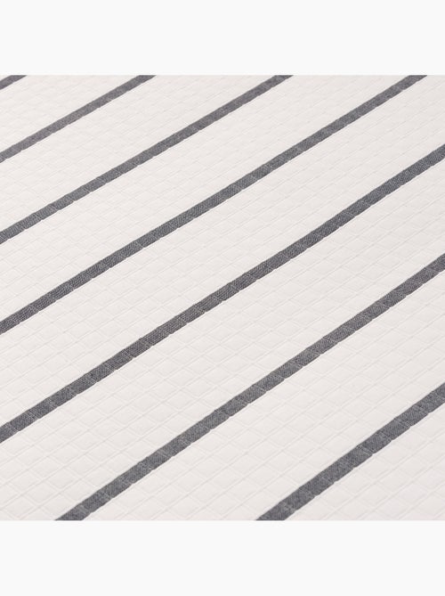 Colcha algodón diseño a rayas, tejido texturizado a cuadros. - Kiabi