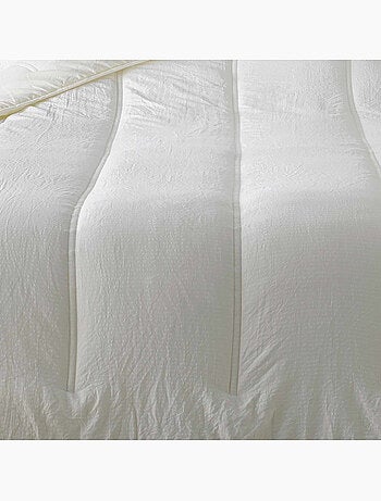 Colcha de color liso