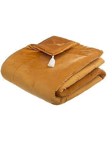 Colcha de terciopelo con borlas