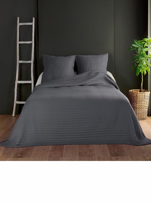 Colcha y funda de almohada acolchadas - Kiabi Colcha y funda de almohada acolchadas - Kiabi