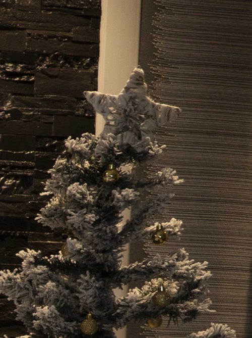 Colgante navideño de metal y mimbre - Kiabi