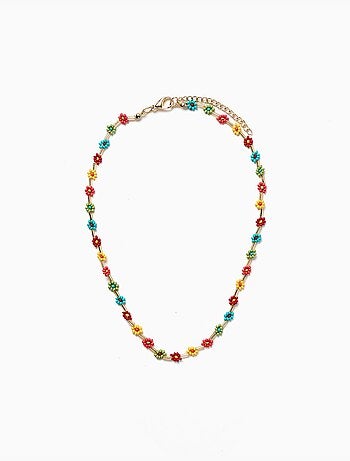 Collar con cuentas de flores