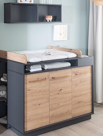 Cómoda cambiador 3 puertas y compartimentos abiertos decoración roble 'Roba lenn'