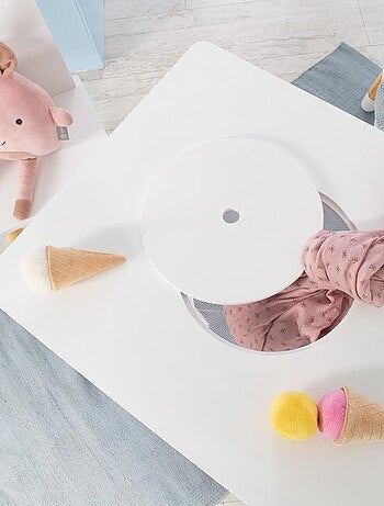 Conjunto 2 sillas y mesa infantil con red de almacenamiento en madera - diseño escandinavo 'Roba'
