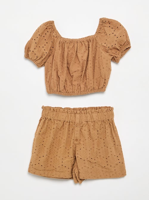 Conjunto bordado 2 piezas - Pantalón corto + blusa - Kiabi
