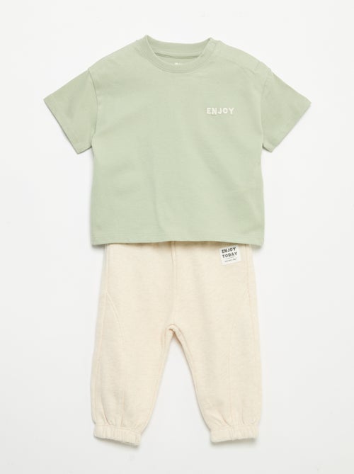 Conjunto Camiseta + pantalón de chándal - Kiabi Conjunto Camiseta + pantalón de chándal - Kiabi