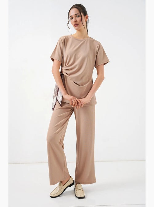 Conjunto canalé cuello redondo lazada pantalón pierna ancha bdart - Kiabi