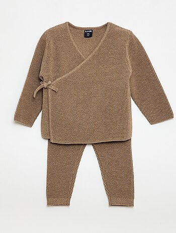 Conjunto chaleco cruzado + leggings de punto - 2 piezas