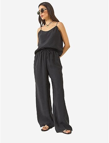Conjunto coordinado de camisola sin mangas y pantalón de pernera ancha lucci