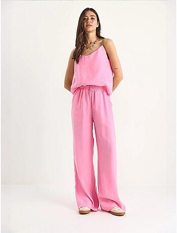 Conjunto coordinado de camisola sin mangas y pantalón de pernera ancha lucci