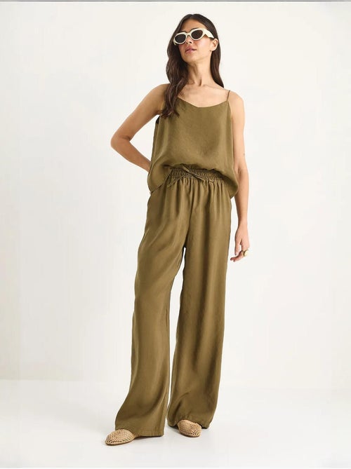 Conjunto coordinado de camisola sin mangas y pantalón de pernera ancha lucci - Kiabi Conjunto coordinado de camisola sin mangas y pantalón de pernera ancha lucci - Kiabi