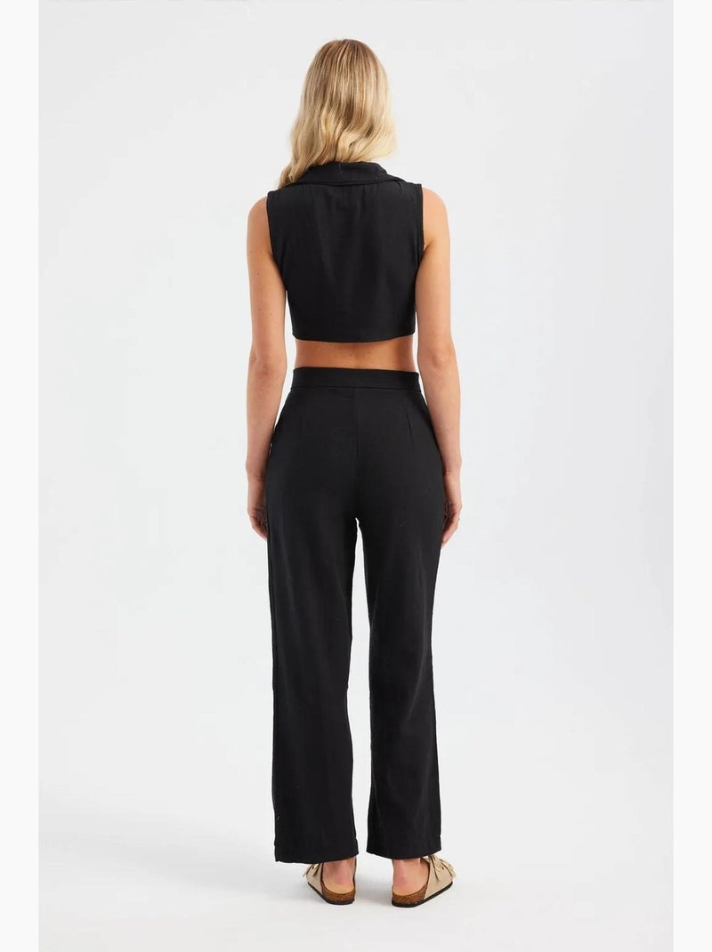Conjunto coordinado de chaleco cropped con cuello en v y pantalón plisado de pernera recta hiccup Negro - Kiabi