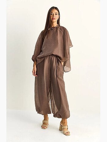 Conjunto coordinado de dos piezas de talle alto con pierna ancha lucci