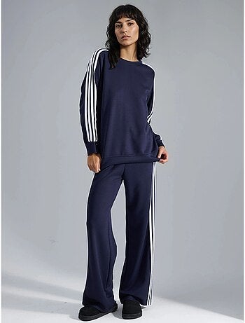 Conjunto coordinado de sudadera a rayas con cuello redondo y pantalón de pernera recta hiccup