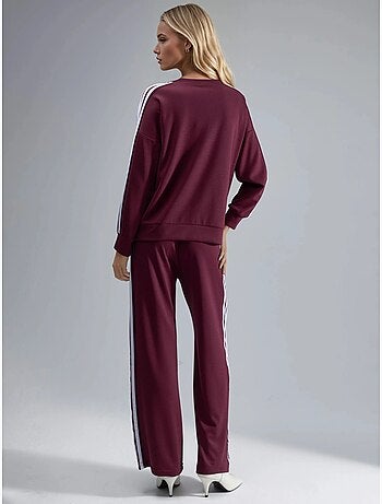 Conjunto coordinado de sudadera a rayas con cuello redondo y pantalón de pernera recta hiccup