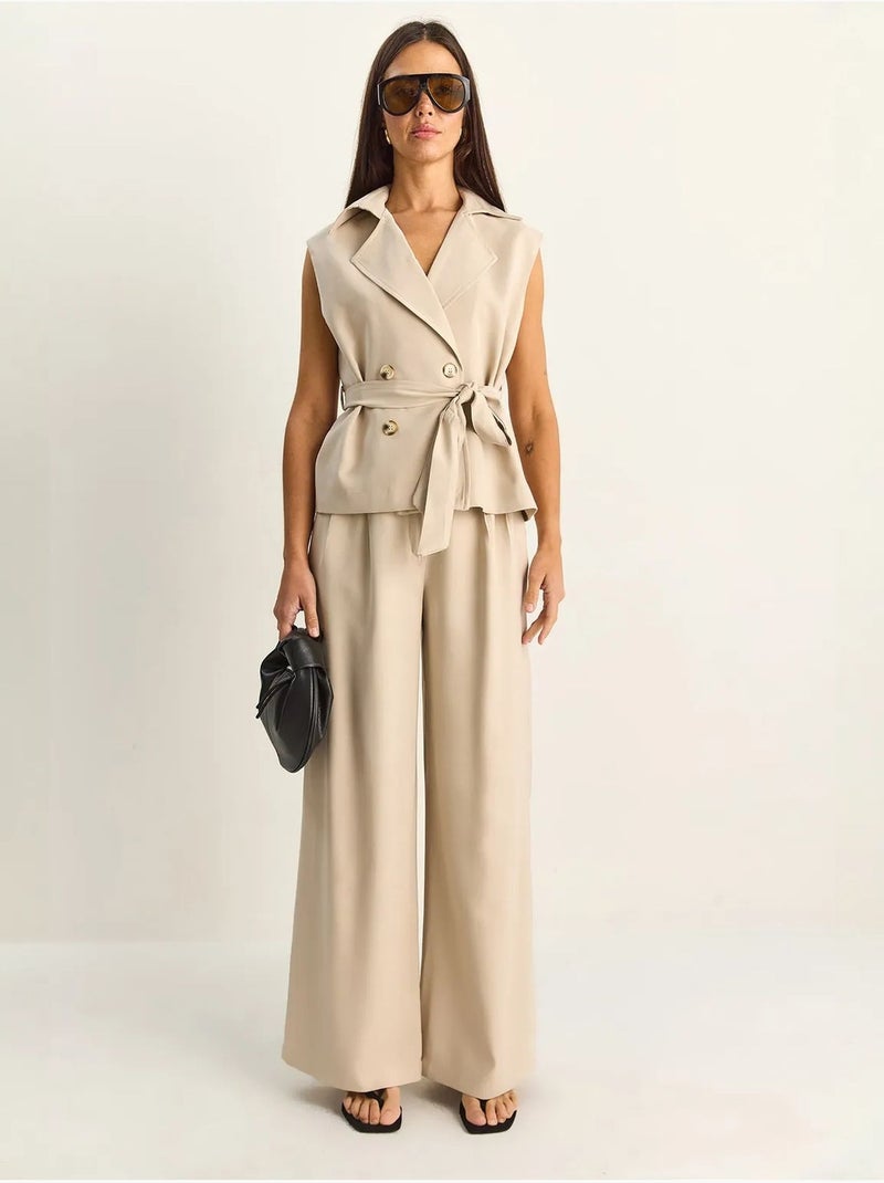 Conjunto coordinado de talle alto con pierna ancha y cuello chal lucci Beige arcilla - Kiabi
