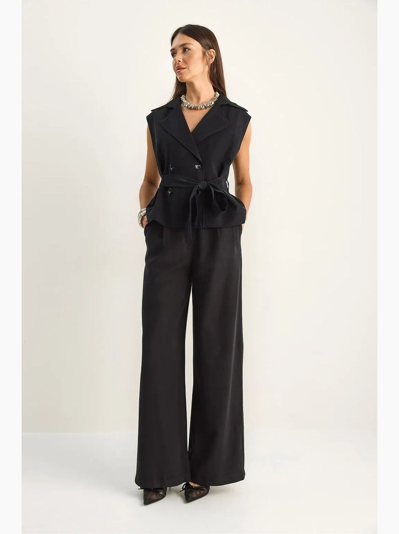 Conjunto coordinado de talle alto con pierna ancha y cuello chal lucci Negro - Kiabi