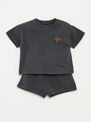 Conjunto corto short + camiseta - 2 piezas