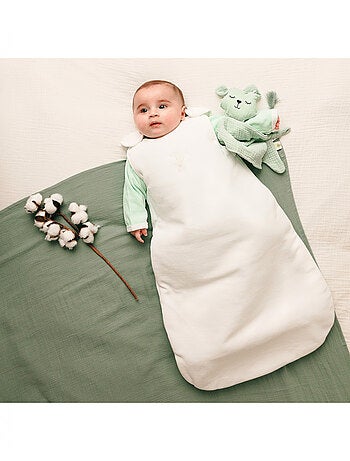 Conjunto de 2 bodies estampados de manga larga