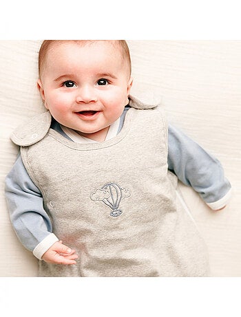 Conjunto de 2 bodies estampados de manga larga