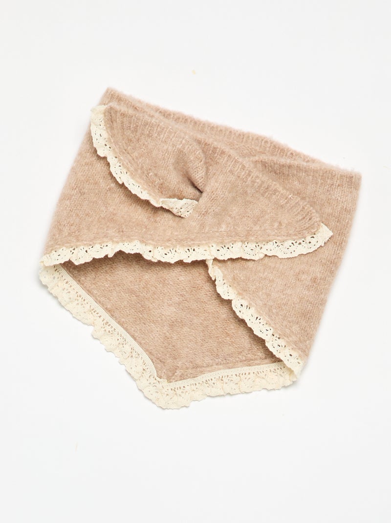 Conjunto de 2 piezas - jersey + pañuelo con detalles de macramé Beige - Kiabi