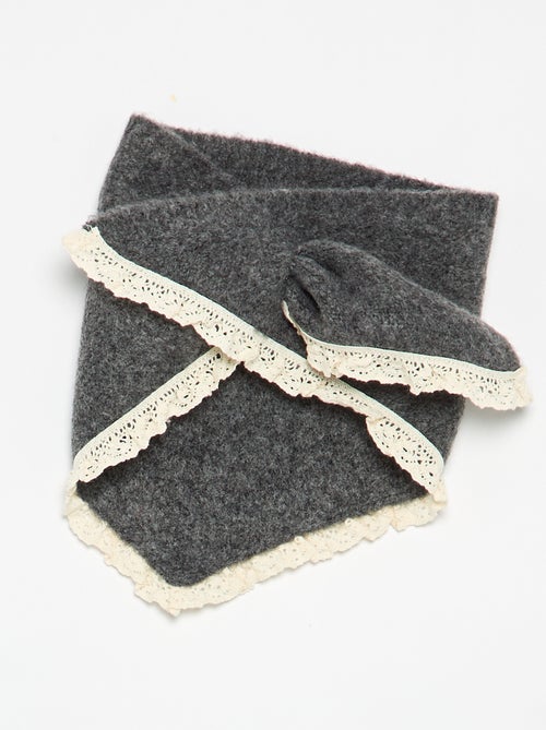 Conjunto de 2 piezas - jersey + pañuelo con detalles de macramé - Kiabi