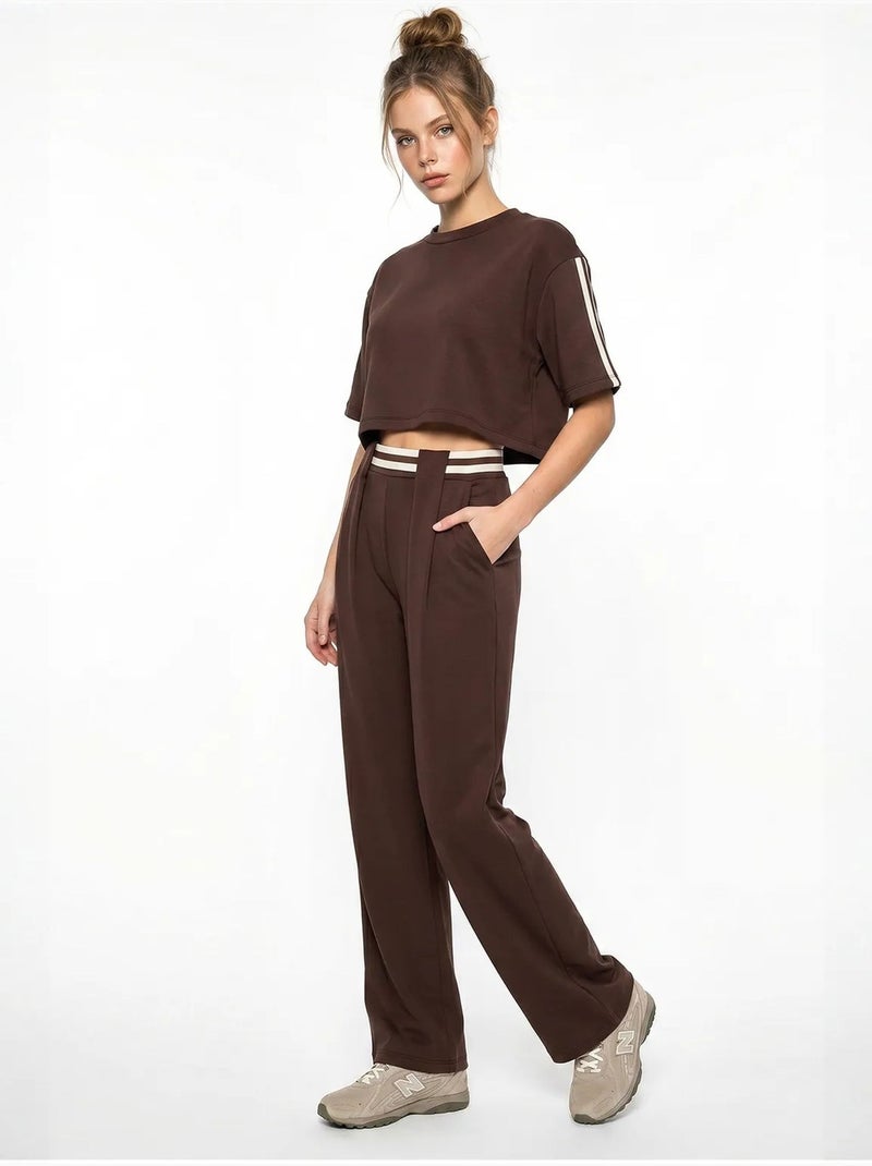 Conjunto de 2 piezas con camiseta de cuello redondo y pantalones de pernera ancha lucci Marrón - Kiabi
