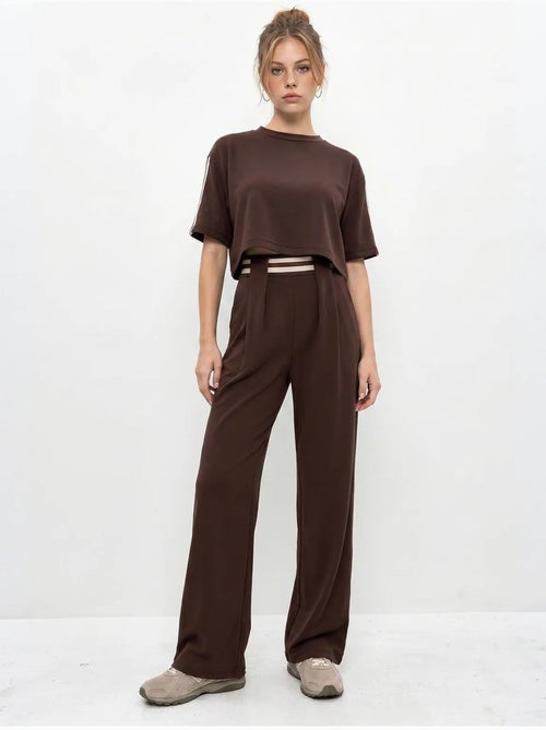 Conjunto de 2 piezas con camiseta de cuello redondo y pantalones de pernera ancha lucci - Kiabi Conjunto de 2 piezas con camiseta de cuello redondo y pantalones de pernera ancha lucci - Kiabi
