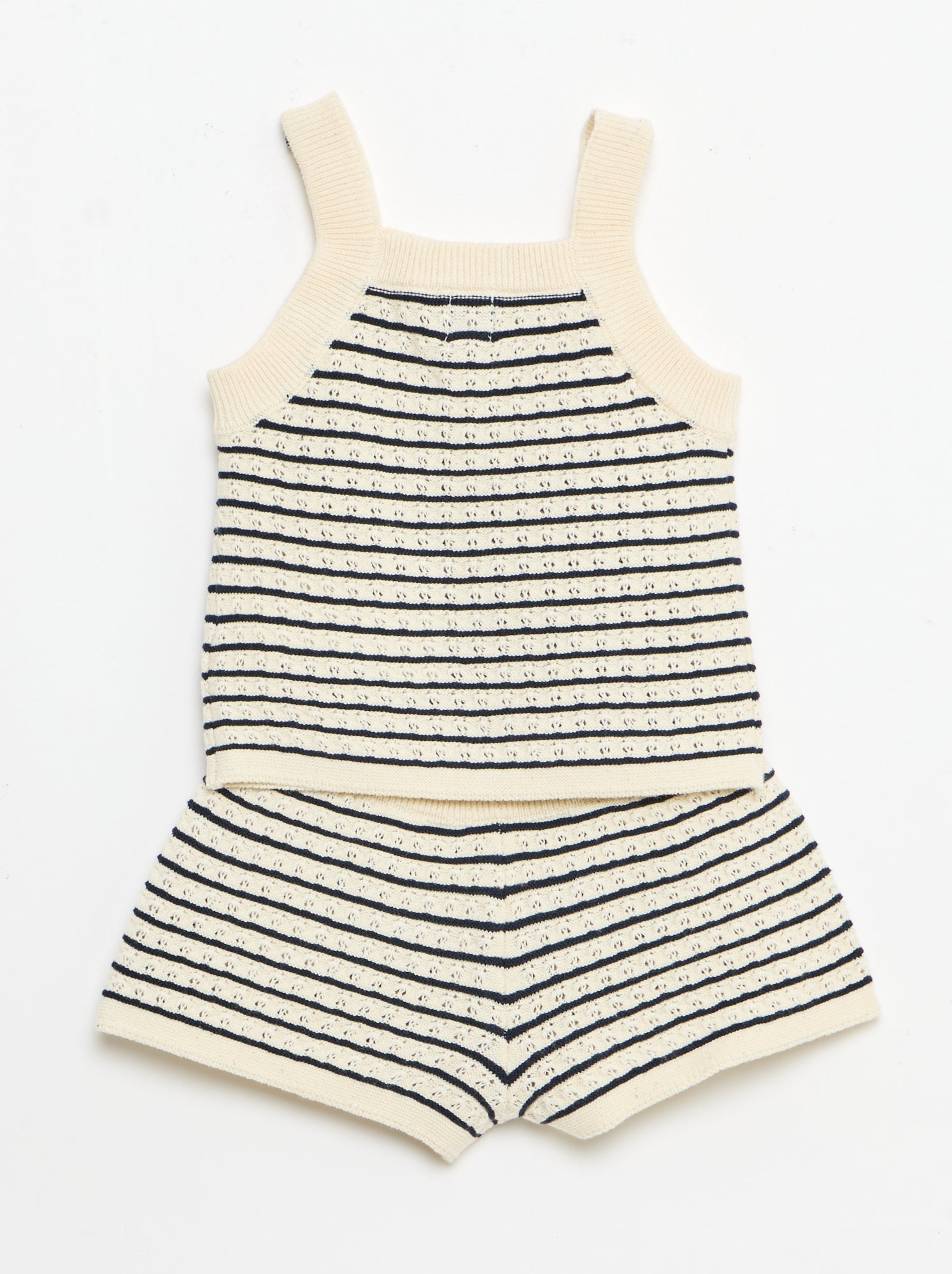 Conjunto de 2 piezas: Pantalón corto + camiseta de ganchillo