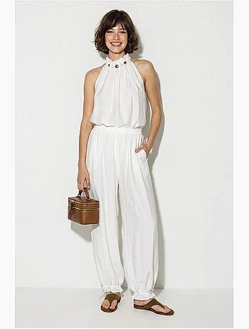 Conjunto de blusa halter y pantalones de tiro alto lucci