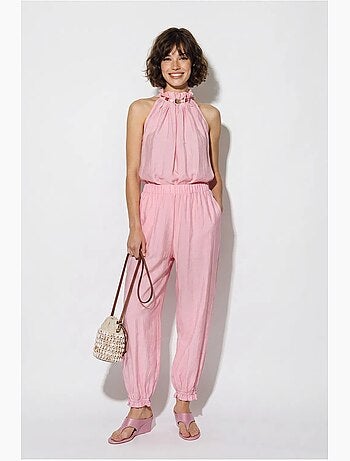 Conjunto de blusa halter y pantalones de tiro alto lucci