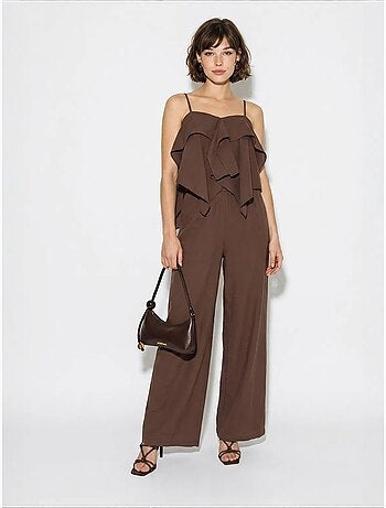 Conjunto de blusa palabra de honor con volante y pantalón de pernera ancha lucci