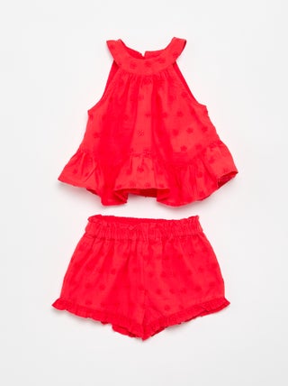 Conjunto de blusa sin mangas + short