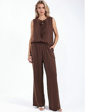Conjunto de blusa sin mangas texturizada y pantalón de pernera ancha hiccup