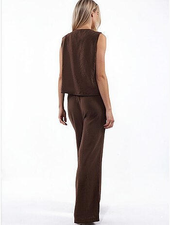 Conjunto de blusa sin mangas texturizada y pantalón de pernera ancha hiccup
