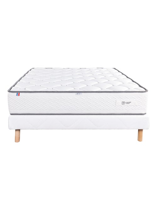 Conjunto de cama firme de 20 cm con colchón de espuma de alta densidad y somier tapizado blanco - Kiabi Conjunto de cama firme de 20 cm con colchón de espuma de alta densidad y somier tapizado blanco - Kiabi