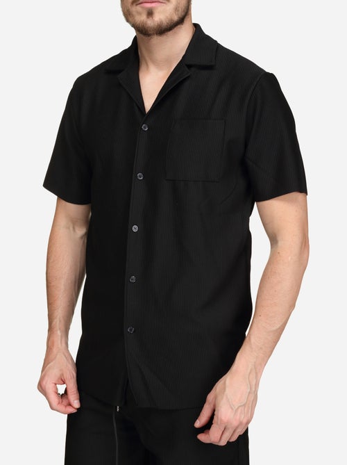 Conjunto de camisa y pantalón corto con textura - Frilivin - Kiabi Conjunto de camisa y pantalón corto con textura - Frilivin - Kiabi