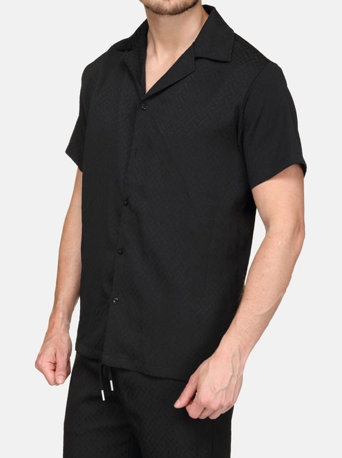 Conjunto de camisa y pantalón corto con textura - Frilivin - Kiabi Conjunto de camisa y pantalón corto con textura - Frilivin - Kiabi