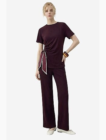 Conjunto de camiseta de cuello redondo y pantalón de pernera ancha lucci