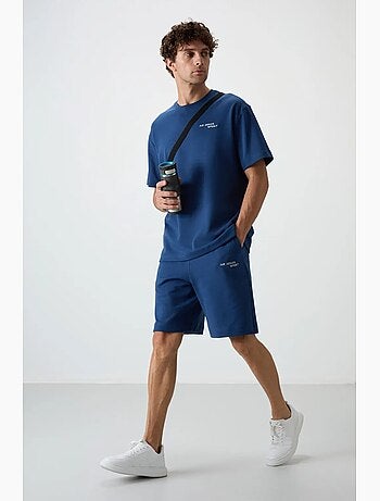 Conjunto de camiseta de manga corta oversize y shorts tommy