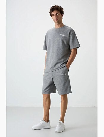 Conjunto de camiseta de manga corta oversize y shorts tommy