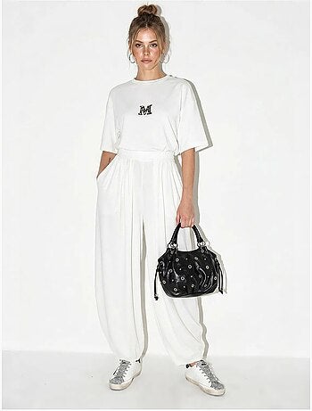Conjunto de camiseta oversize de cuello redondo y pantalón de pernera ancha lucci