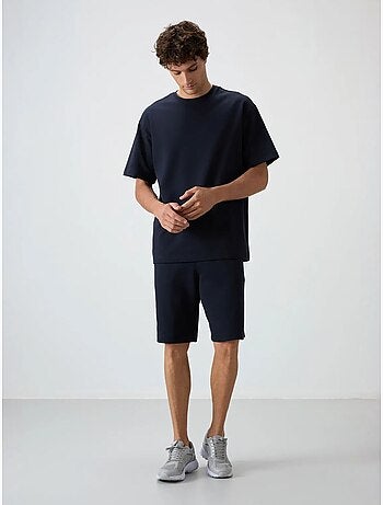 Conjunto de camiseta oversize y shorts tommy