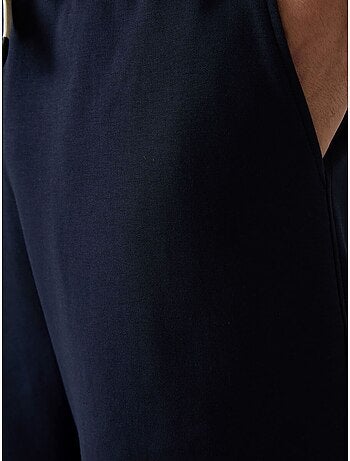 Conjunto de camiseta oversize y shorts tommy