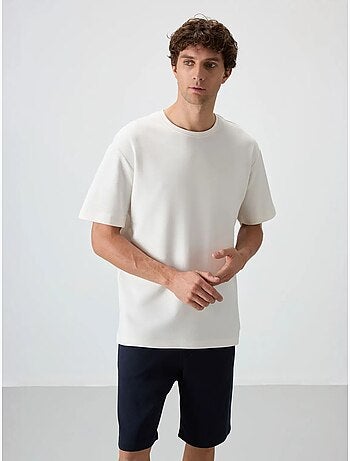 Conjunto de camiseta oversize y shorts tommy
