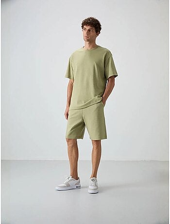 Conjunto de camiseta oversize y shorts tommy