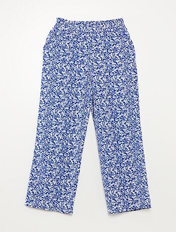 Conjunto de camiseta + pantalón vaporoso con estampado de flores - 2 piezas
