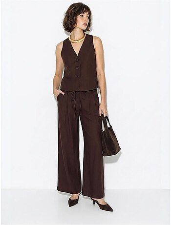 Conjunto de chaleco de algodón y pantalón de pernera ancha lucci