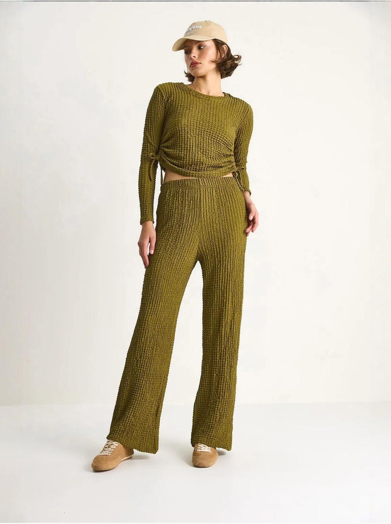 Conjunto de dos piezas ajustado con pantalones acampanados lucci Verde - Kiabi